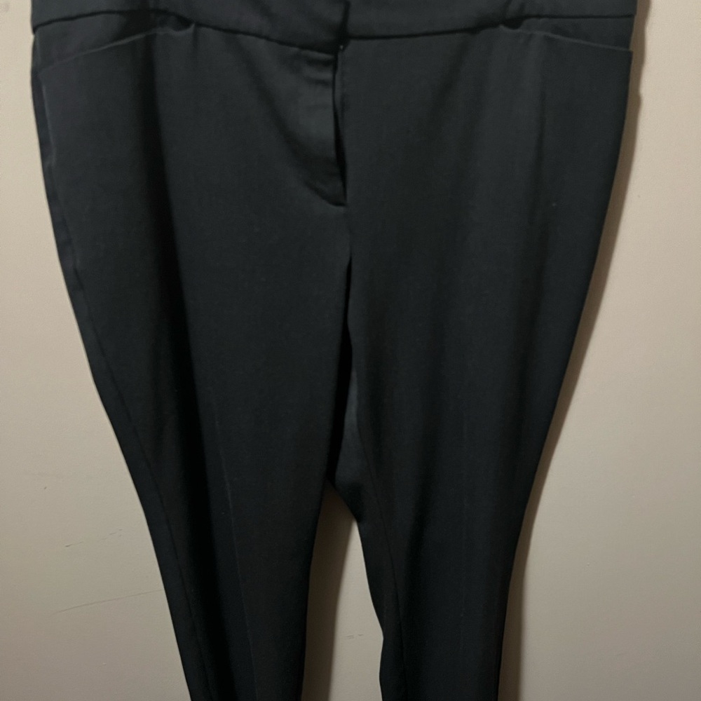 Ann Taylor Classic Black Skinny Pants